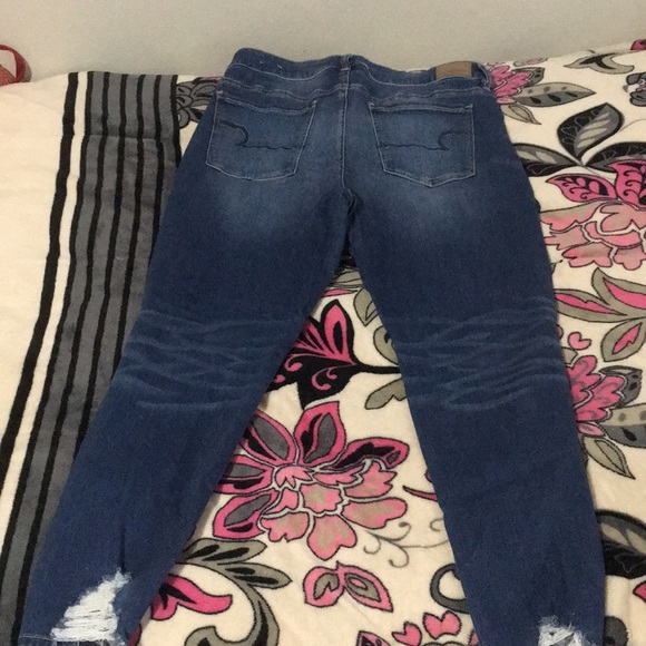 American Eagle Jeans - Picture 2 of 4